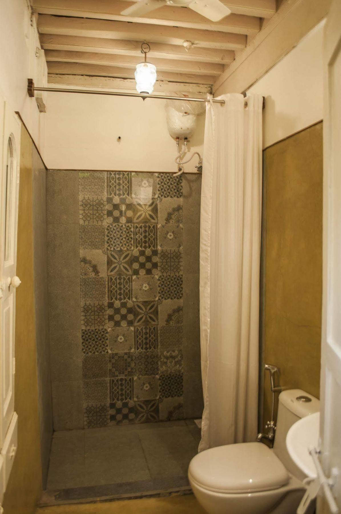 Hotel French Haveli à Ahmedabad Extérieur photo