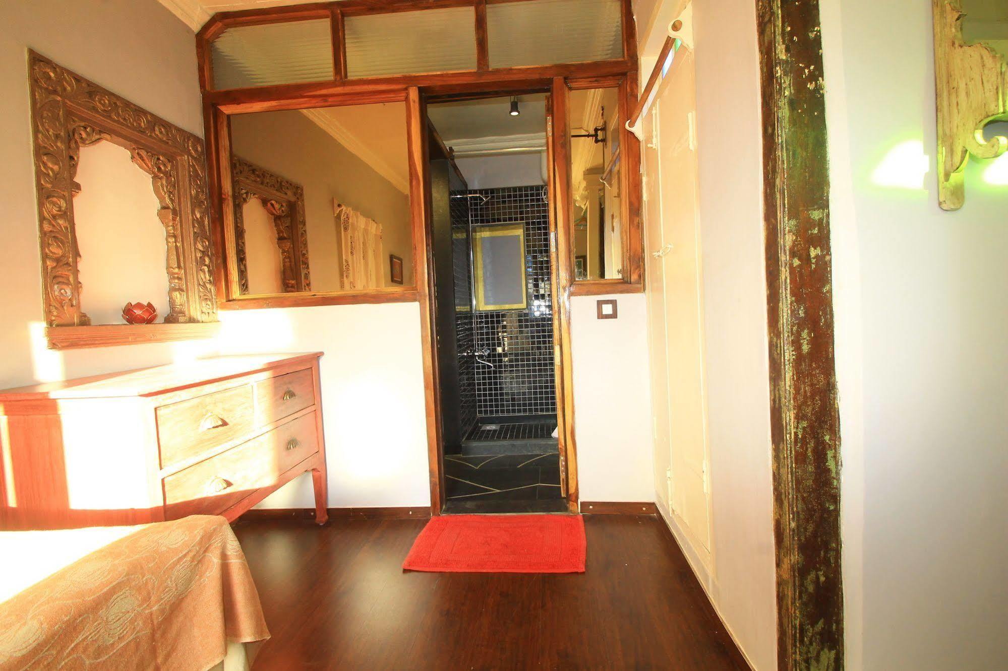 Hotel French Haveli à Ahmedabad Extérieur photo