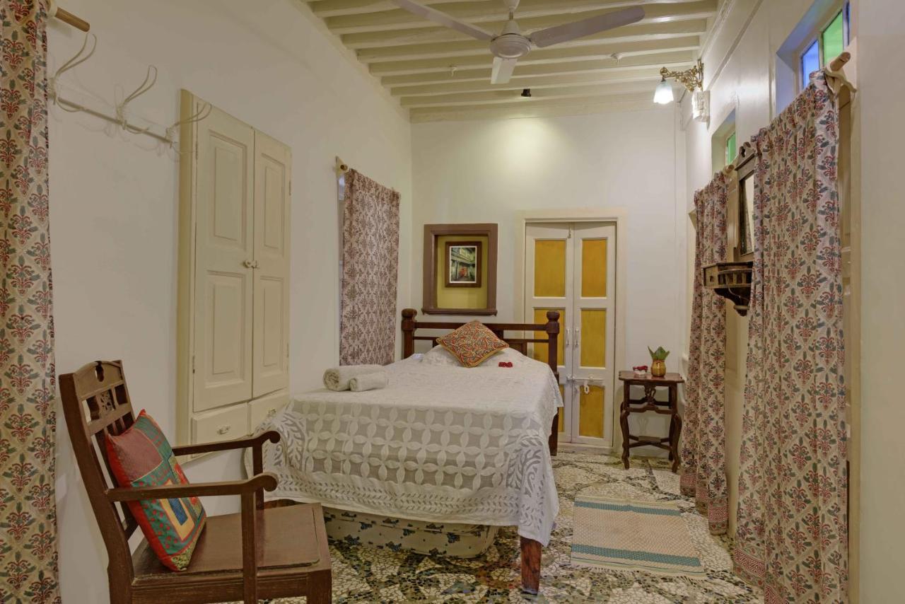 Hotel French Haveli à Ahmedabad Extérieur photo